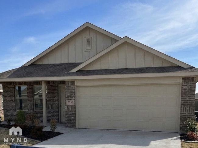 Building Photo - 3732 Los Cabos Dr