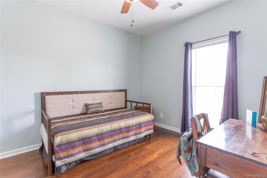 Building Photo - 6913 Sandfield Dr