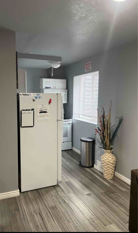 Building Photo - 4108 Liverpool St