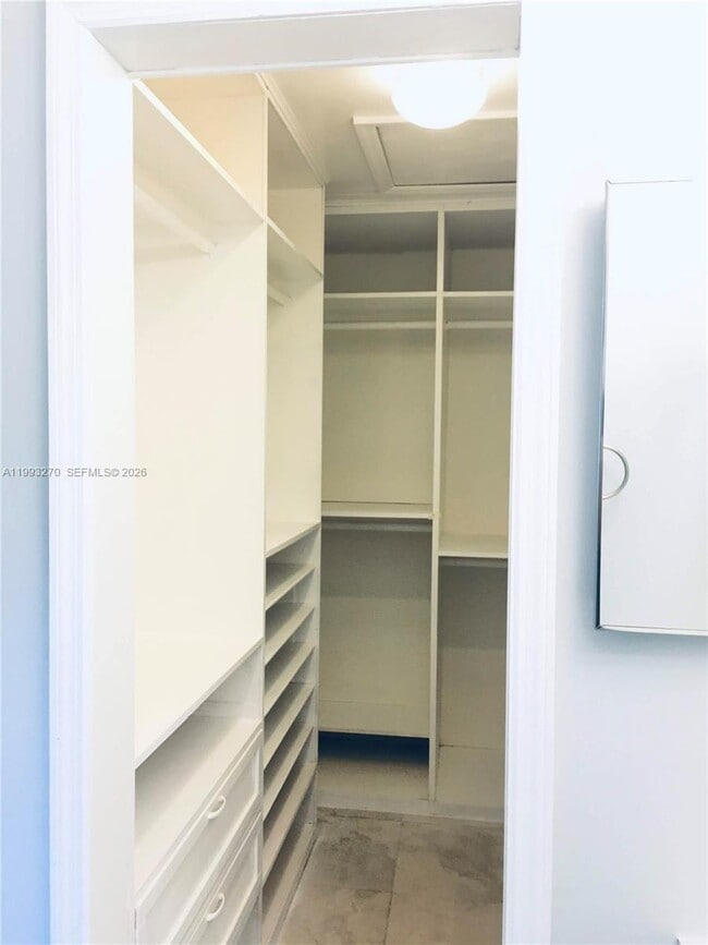 Building Photo - 16674 SW 5th Way