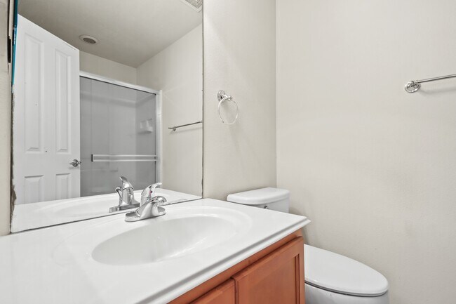 Building Photo - 23611 Wildwood Green Way