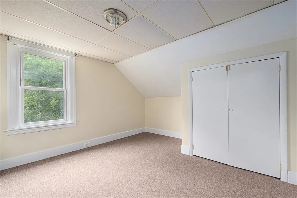 Building Photo - 8 Dalton St