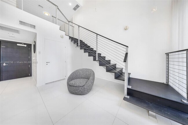 Building Photo - 200 Biscayne Blvd Way