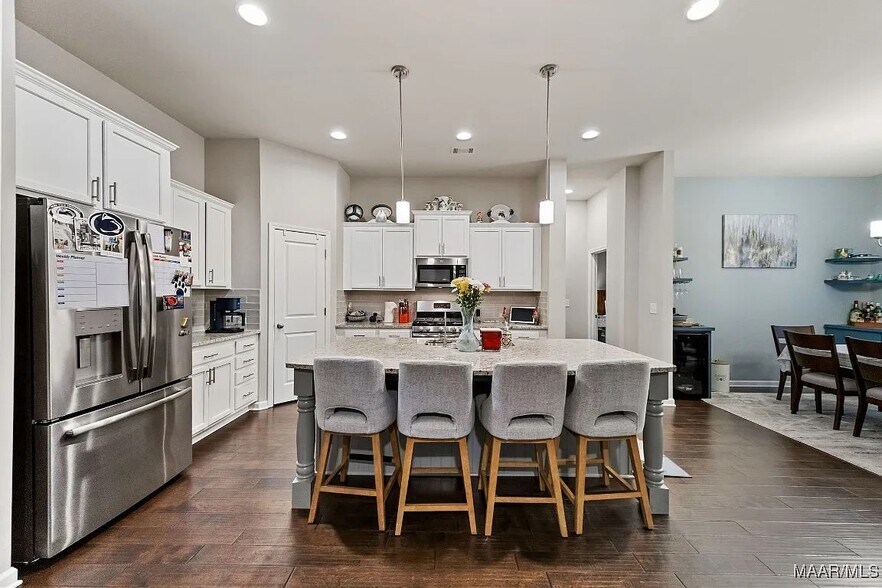 Building Photo - 10504 Duncannon Trl