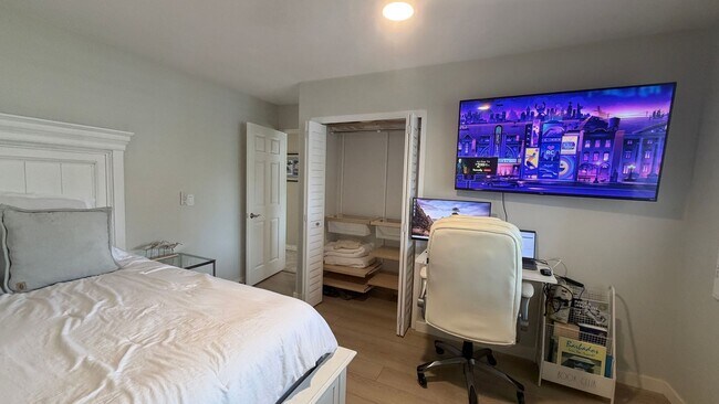 Building Photo - Carlsbad Home with Solar and Huge Backyard!