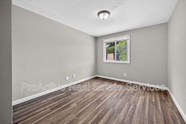 Building Photo - 6430 Faraday Ct