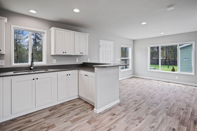 Building Photo - Welcome to Drafter Valley! Spring Into Sav...