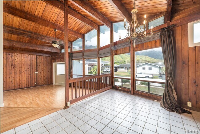 Building Photo - Large 4 Bedroom 3 Bath in Ahuimanu - Pet Negotiable $4950 47-500 Henoheno