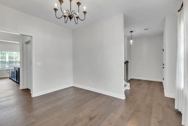 Building Photo - Charming 4-Bed Retreat with Fireplace – Spacious 2631 Sq Ft in Easley, SC, Zoned for Wren Schools