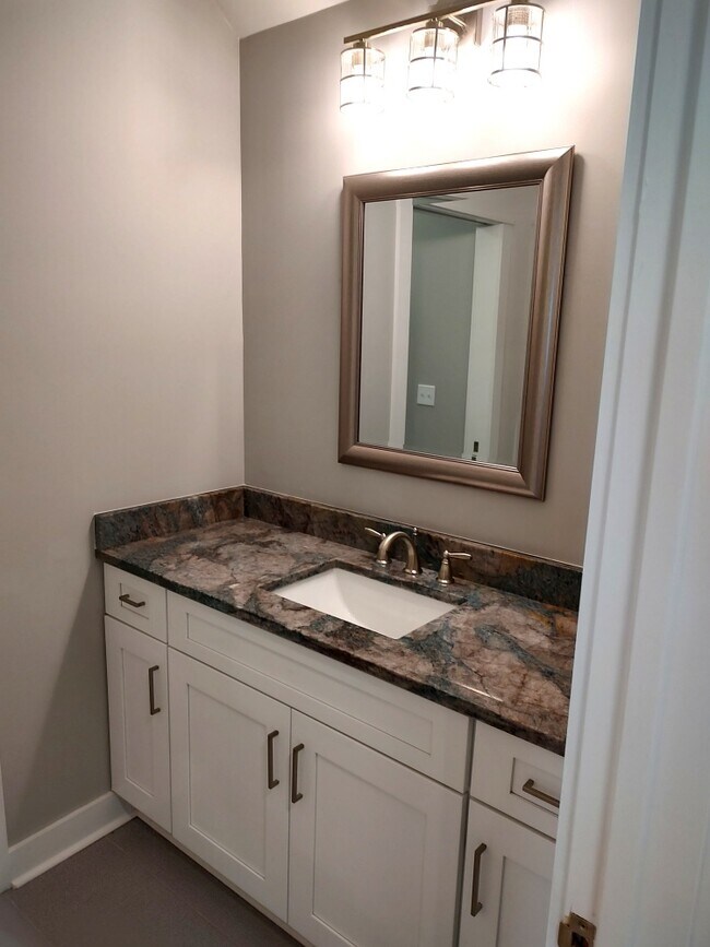 Building Photo - 4088 Biltmore Ave