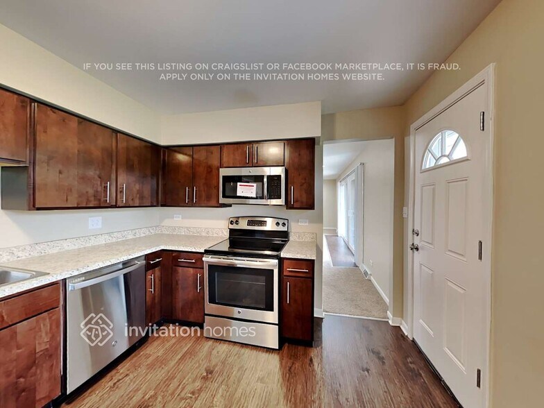 Building Photo - 531 Germaine Ln
