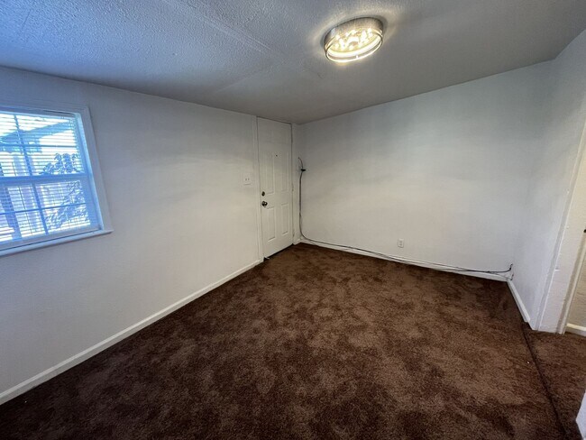 Building Photo - 3333 Belden St