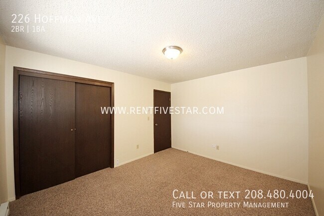 Building Photo - 226 Hoffman Ave