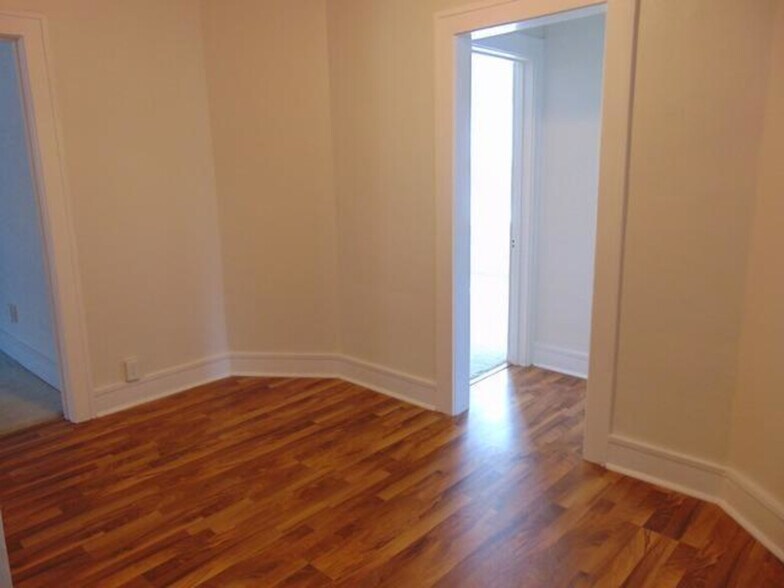 Building Photo - 253 Wilcox St