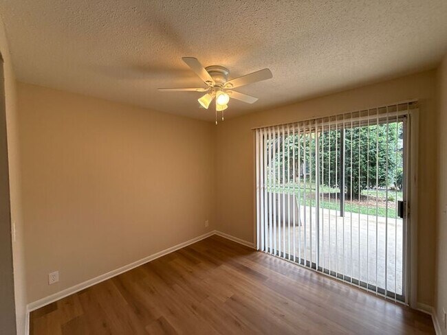 Building Photo - T.R. Lawing Realty Property