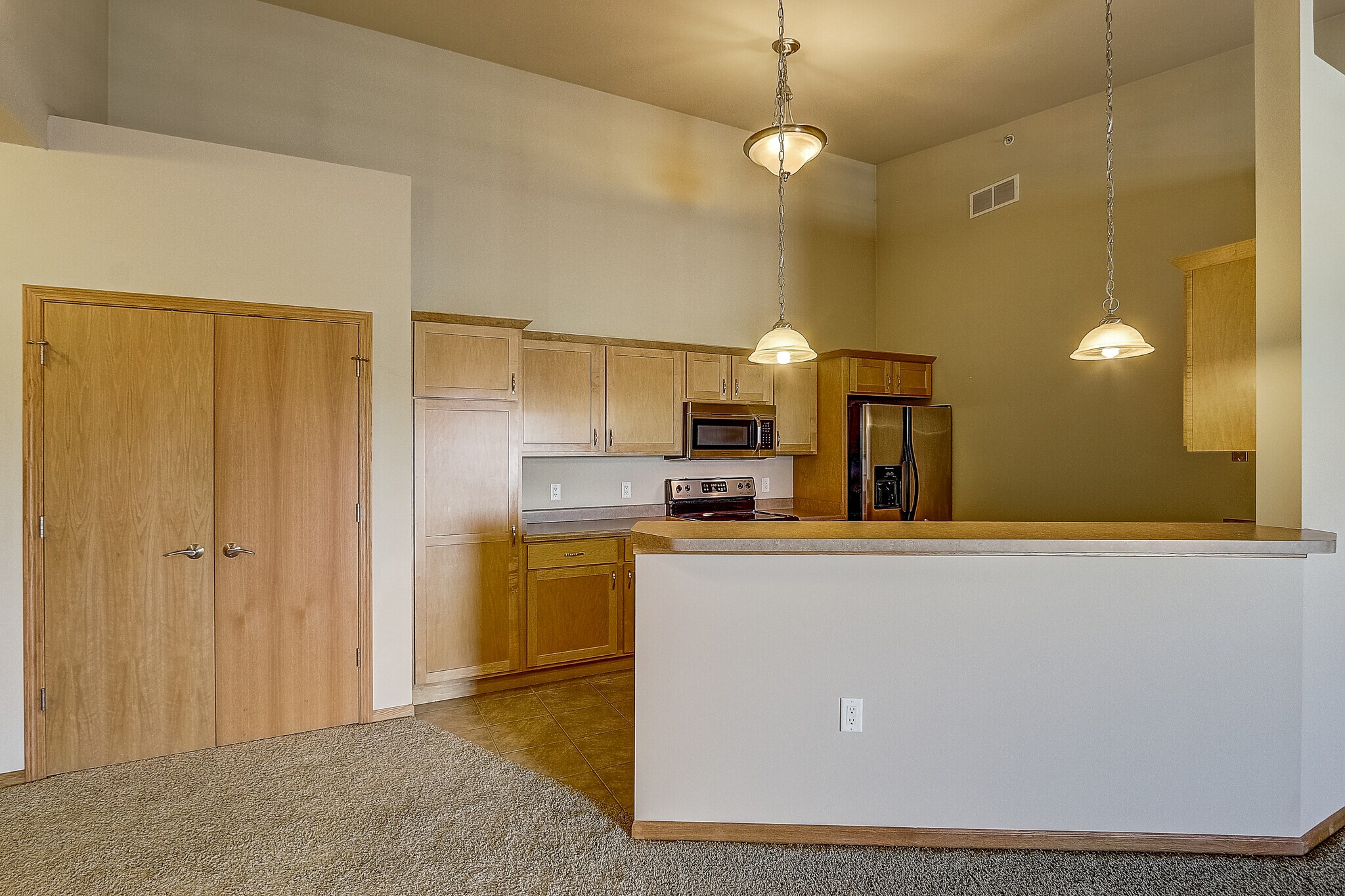 Kitchen - 6809 Milwaukee St