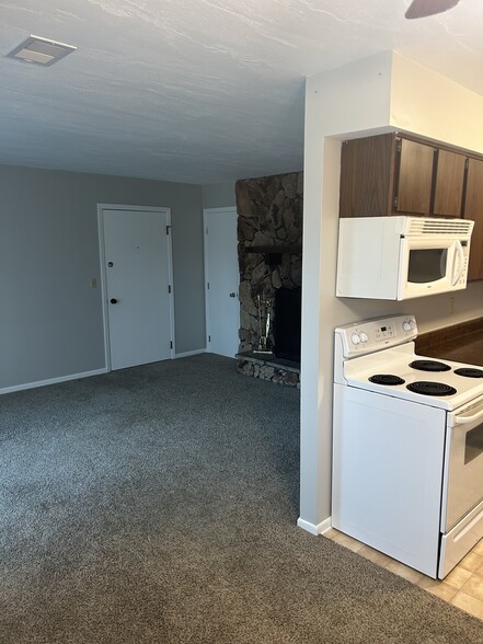 Building Photo - 2510 E 50th St