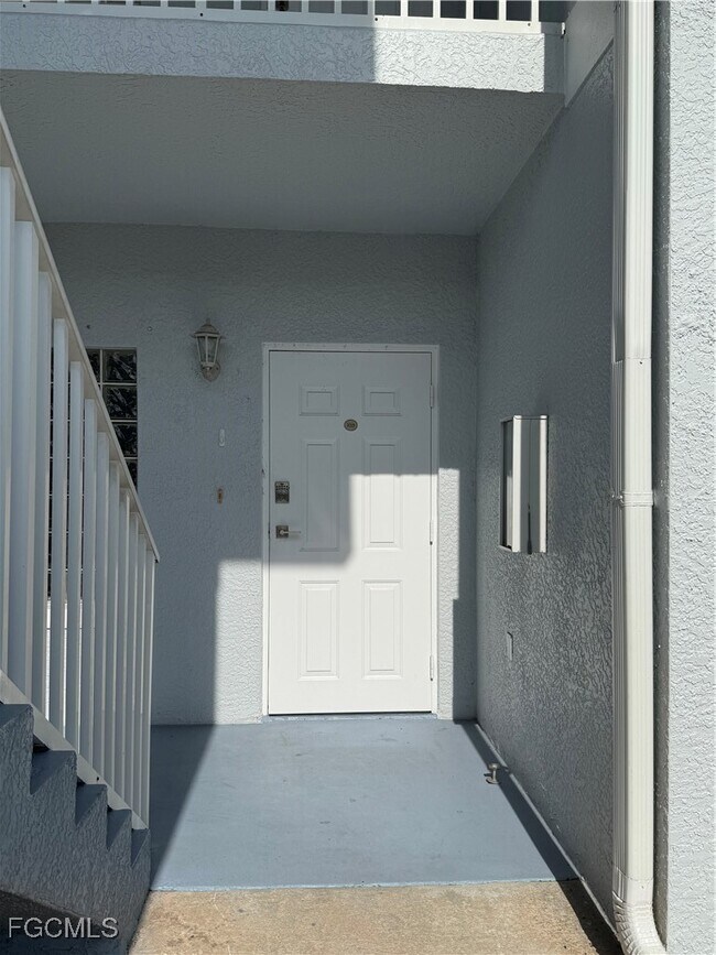 Building Photo - 8555 Bernwood Cove Loop