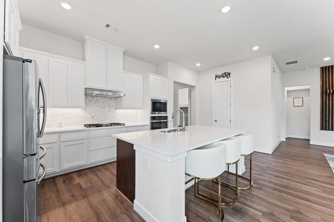 Building Photo - 21 Cassena Grove Pl