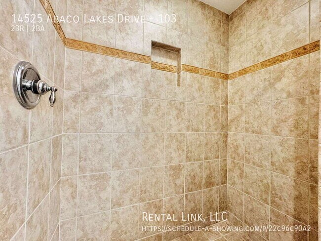 Building Photo - 14525 Abaco Lakes Dr