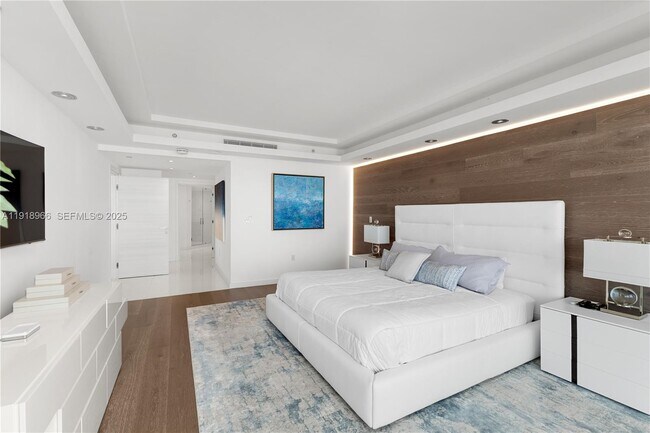 Building Photo - 19955 NE 38th Ct