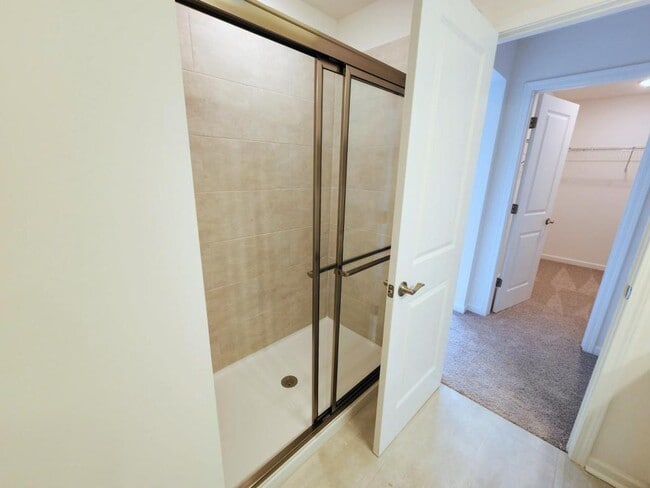 Building Photo - 7120 Mapleside Ln