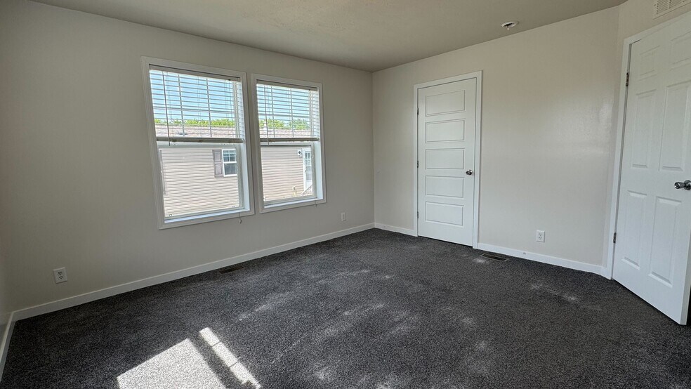 Building Photo - 2216 Osprey Pl NW