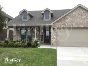Building Photo - 1217 Lake Worth Trl