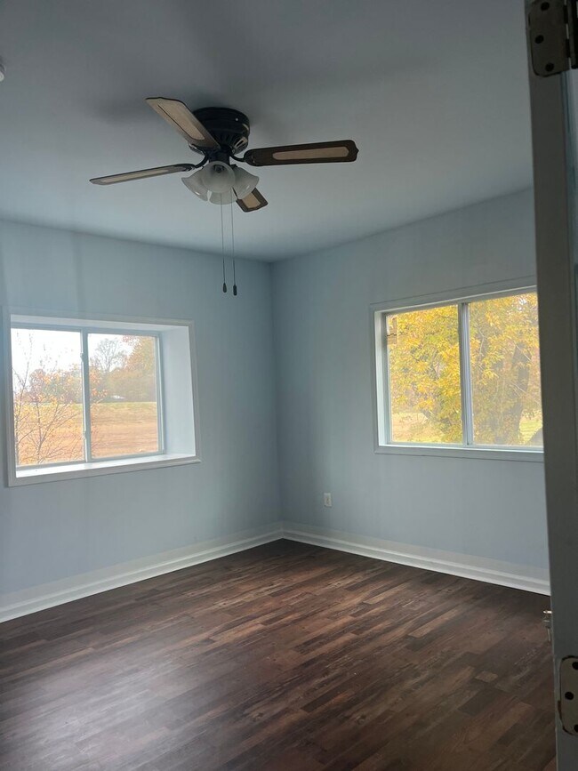 Building Photo - 4200 Deer Park Rd