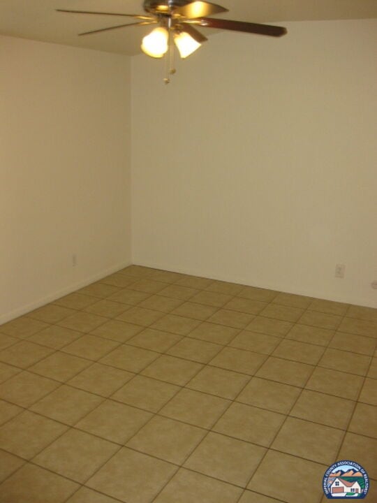 Building Photo - 1661 Yucca Dr