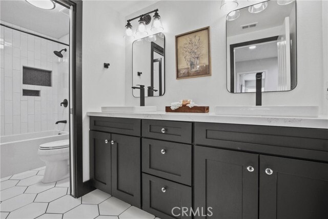 Building Photo - 24281 Briones Dr