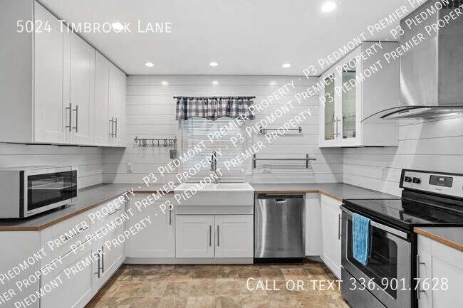 Building Photo - 5024 Timbrook Ln