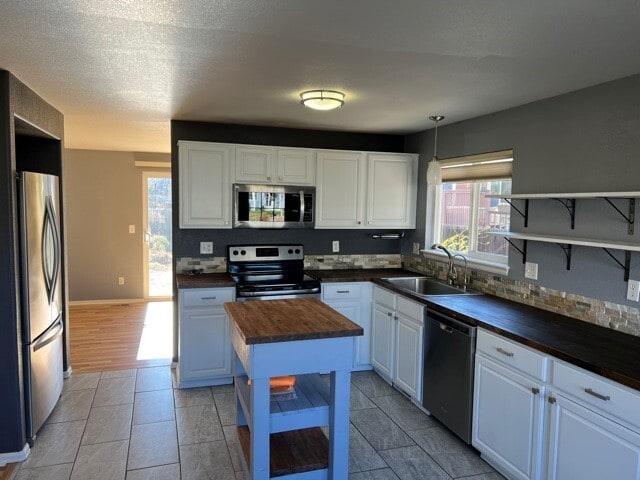 Building Photo - 1563 Cedarwood Dr