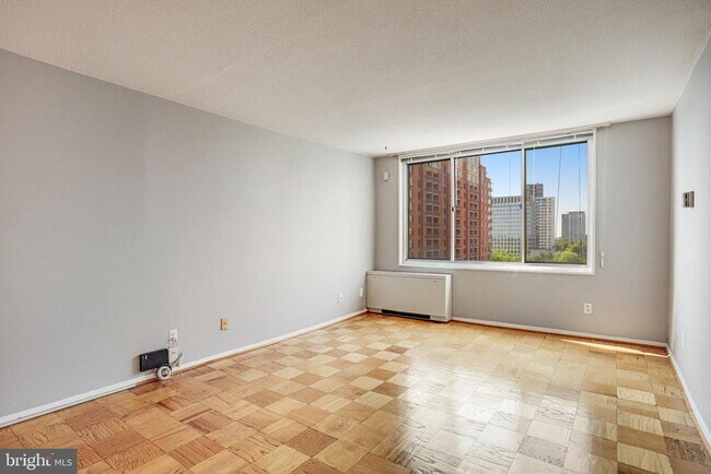 Building Photo - 11801 Rockville Pike