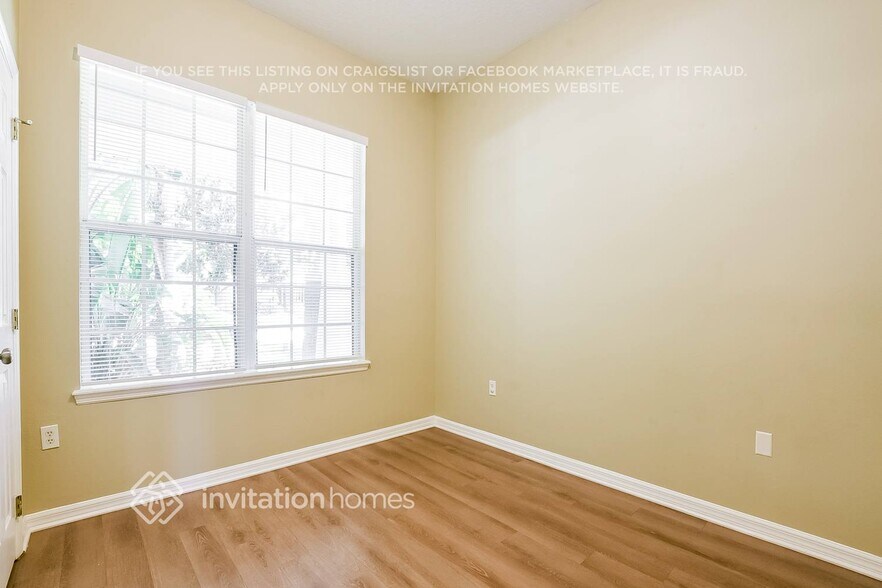 Building Photo - 920 White Oak Way