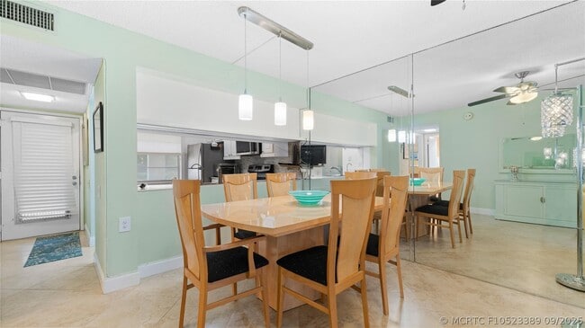 Building Photo - 2710 Nassau Bend