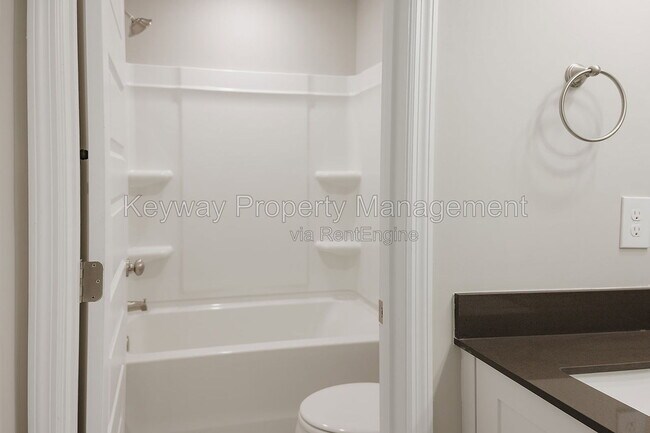 Building Photo - 4508 Chestnut Trl