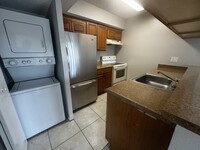 Building Photo - 5686 Rock Island Rd