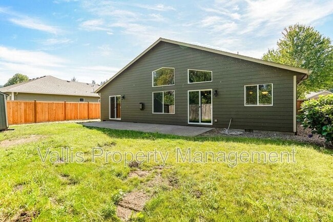 Building Photo - 2387 Equestrian Loop S