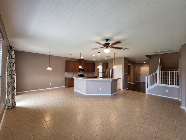 Building Photo - 222 Telluride Dr