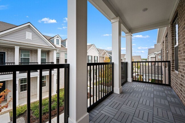 Building Photo - 2718 Willowoak Trl
