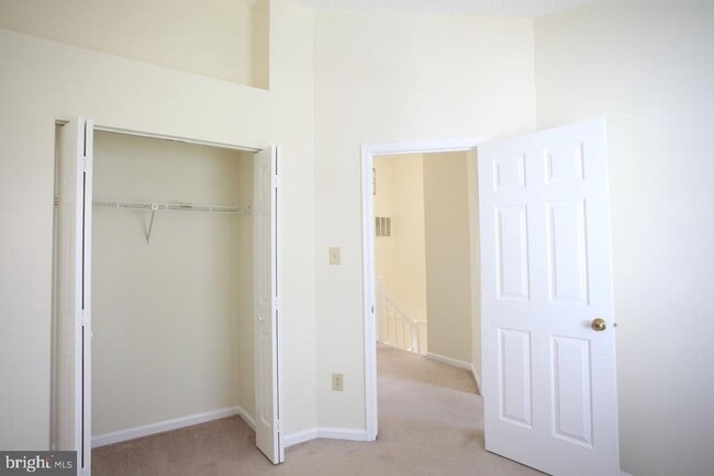 Building Photo - 408 Fleece Flower Dr