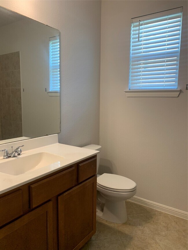 Building Photo - 18807 Fulvetta Haven Way