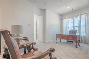 Building Photo - 2518 Plumas Dr