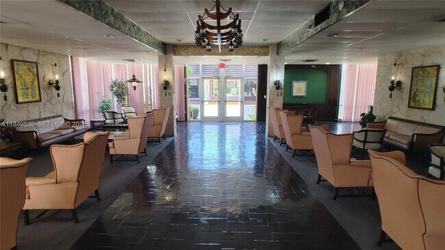 Building Photo - 3030 Marcos Dr