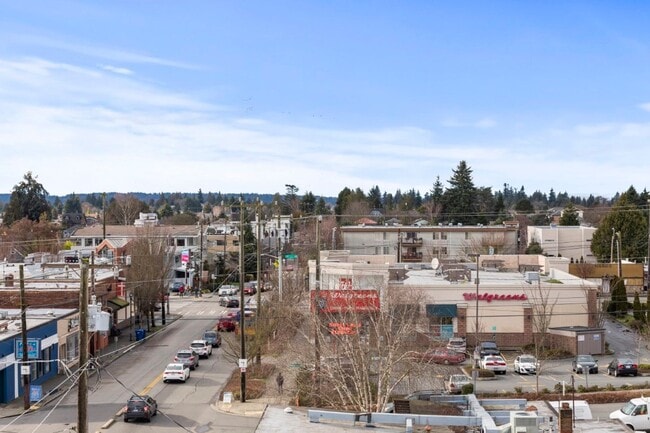 Building Photo - 3Bd/3Ba Seattle Townhouse