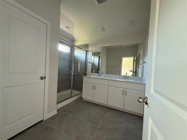 Building Photo - 455 Rock Creek Dr