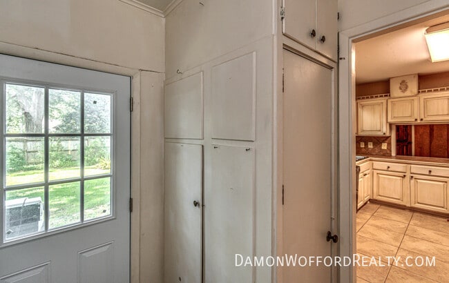 Building Photo - 1431 Brecon Dr
