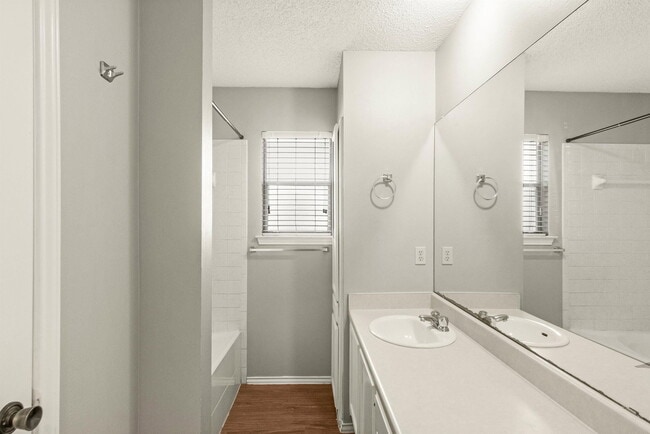 Building Photo - 8311 Treehouse Ln