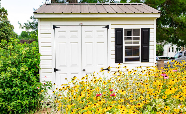 storage shed - 8 Augusta St